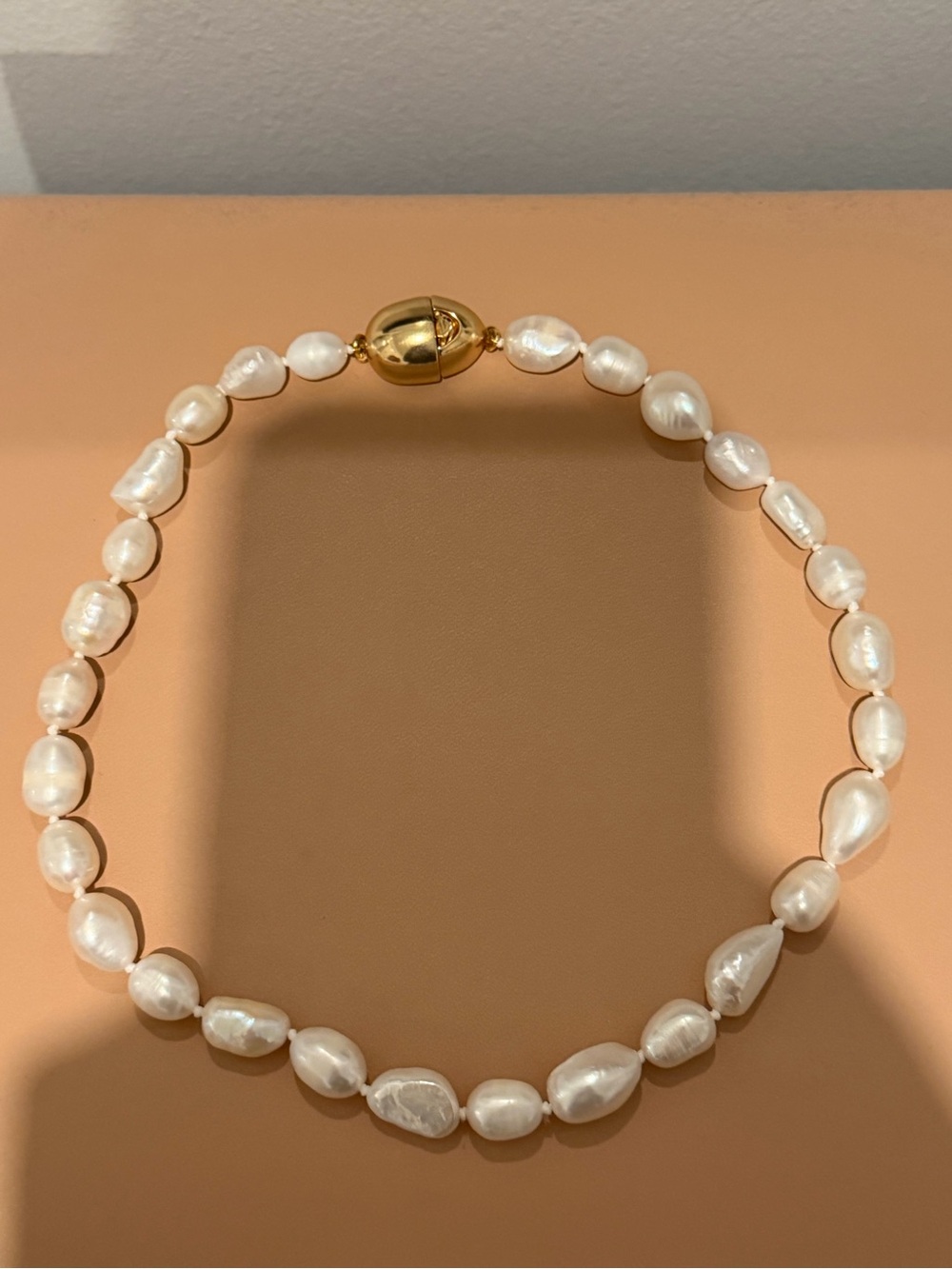 J.Crew FRESHWATER PEARL AND GOLD NECKLACE - Picture 3 of 3
